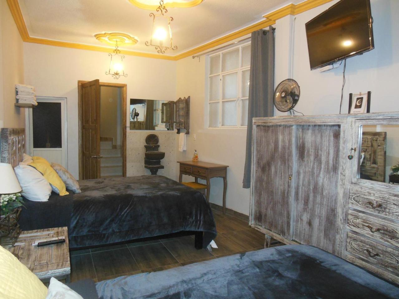 Casa El Ombligo De La Luna Homestay